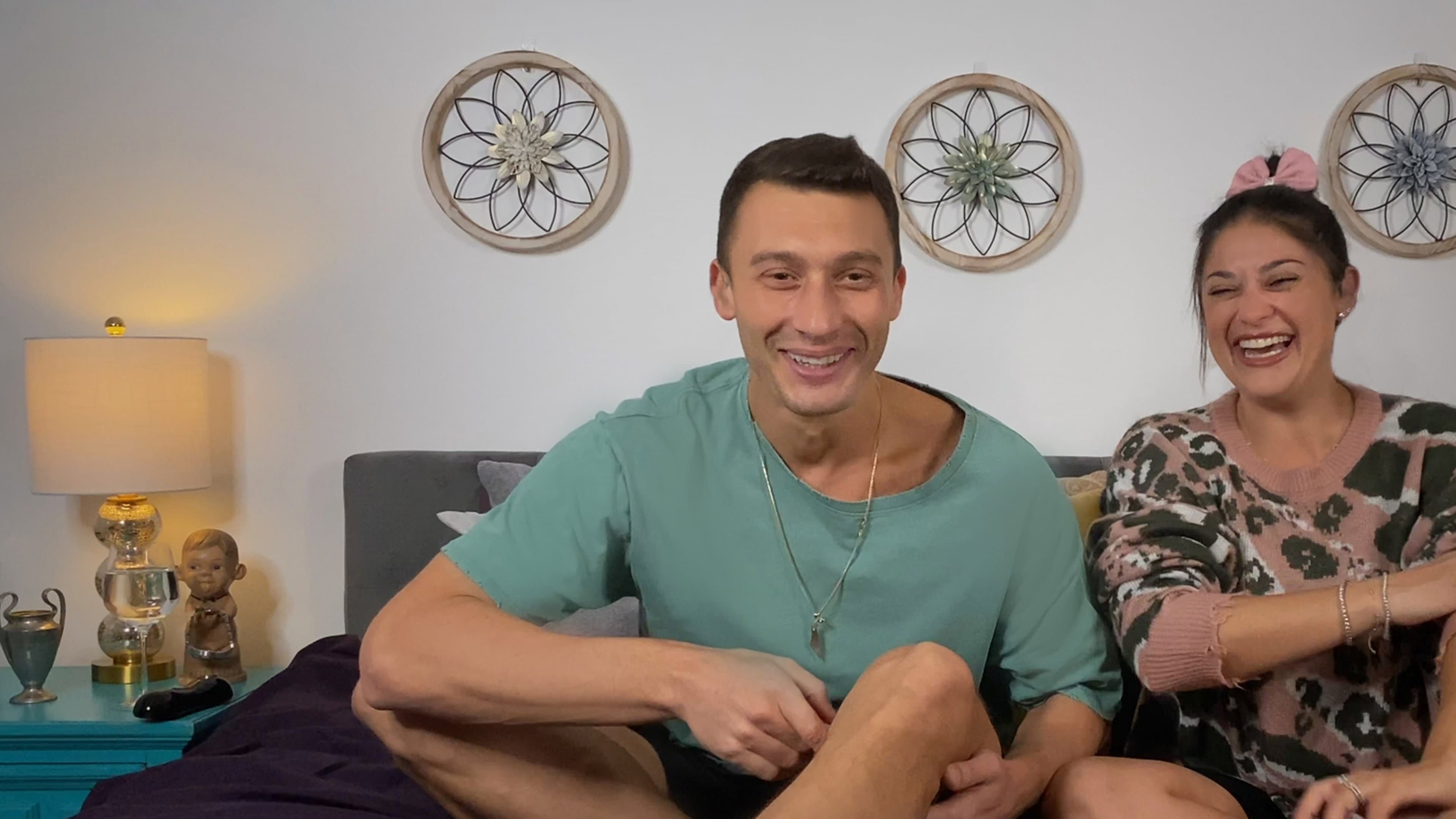 90 Day Fiancé: The Other Way: Pillow Talk