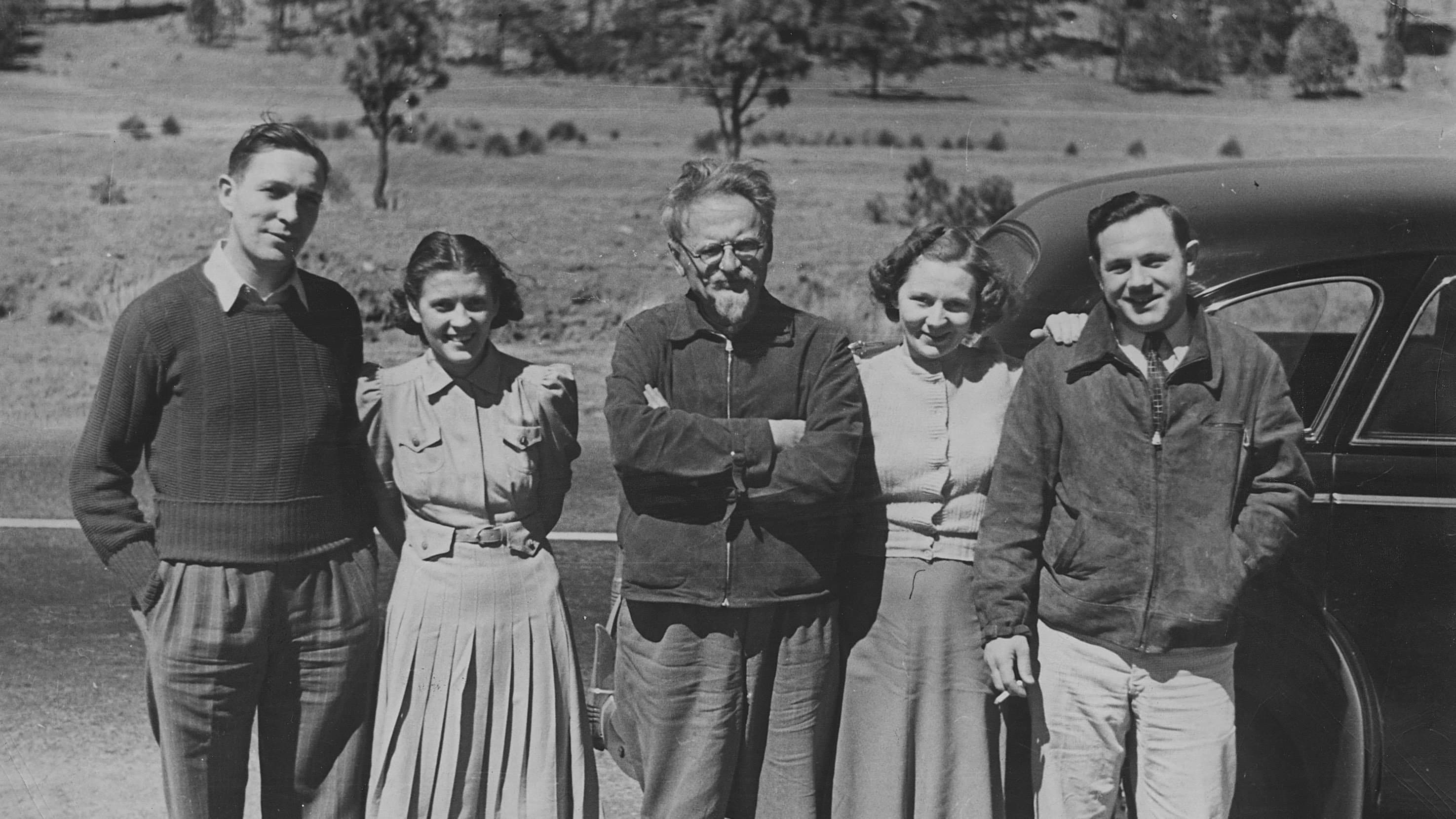 Leon Trotsky - The Life of a Revolutionary