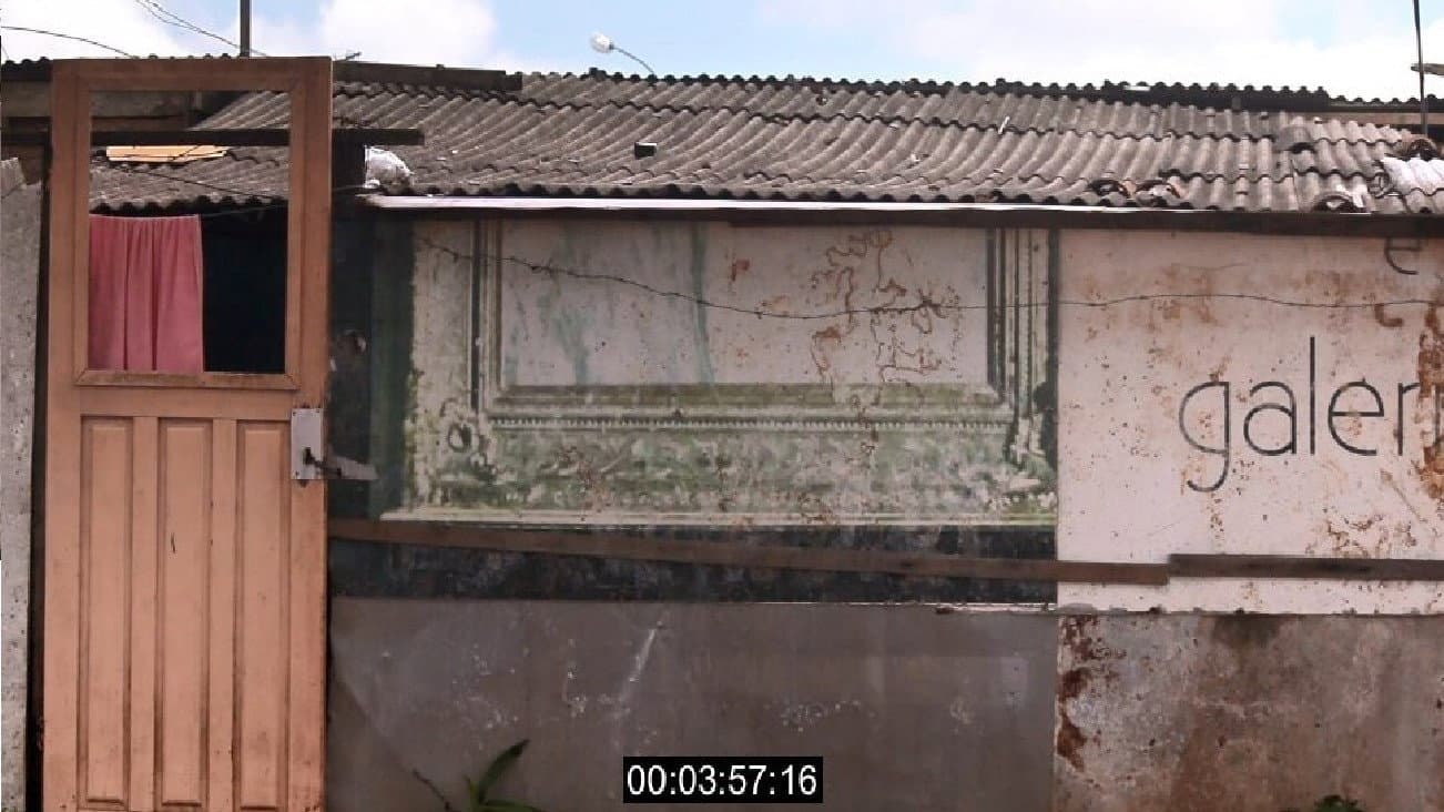 Casa com Parede